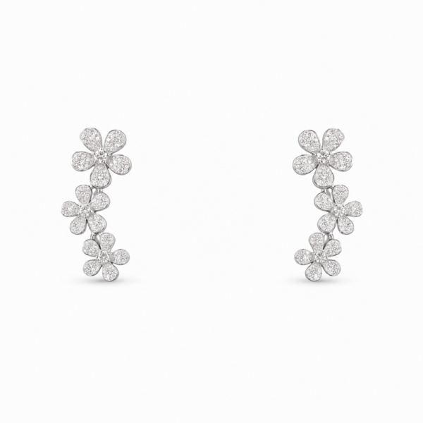 18K WHITE GOLD DIAMOND EARRING