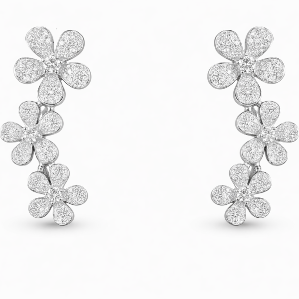 18K WHITE GOLD DIAMOND EARRING
