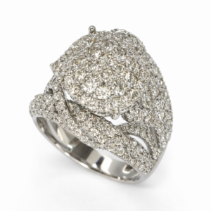 18K WHITE GOLD DIAMOND RING
