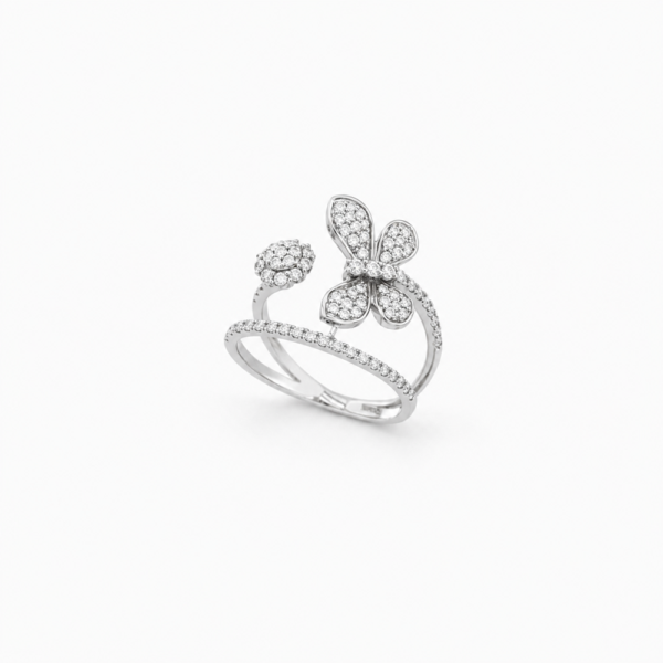 18K WHITE GOLD DIAMOND RING