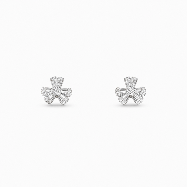 DIA FLOWER EARRING 1 18K WHITE GOLD DIAMOND EARRING