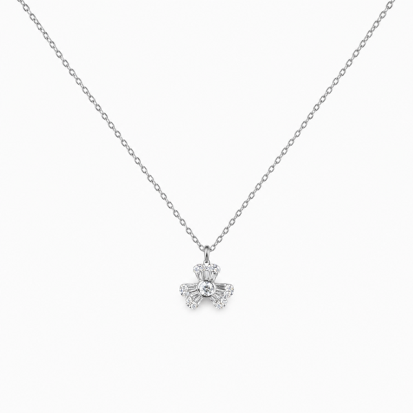 18K WHITE GOLD DIAMOND NECKLACE
