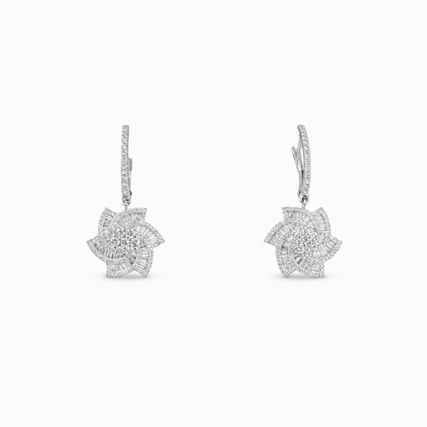 FLOWER EARRING 1 18K WHITE GOLD DIAMOND EARRING