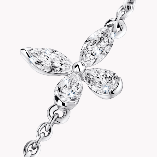 18K WHITE GOLD SOLITAIRE DIAMOND NECKLACE