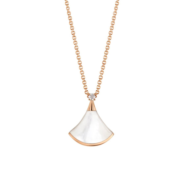 18K ROSE GOLD MOTHER OF PEARL AND DIAMOND NECKLACE
