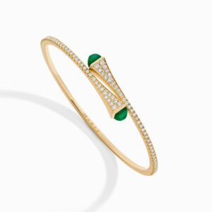 CLEO-B1YGGA_1512x 18K YELLOW GOLD GREEN AGATE AND DIAMOND THIN BRACELET