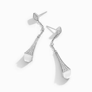 18K WHITE GOLD WHITE AGATE AND DIAMOND TEARDROP EARRING