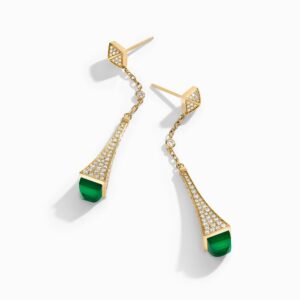 18K YELLOW GOLD GREEN AGATE AND DIAMOND TEARDROP EARRING