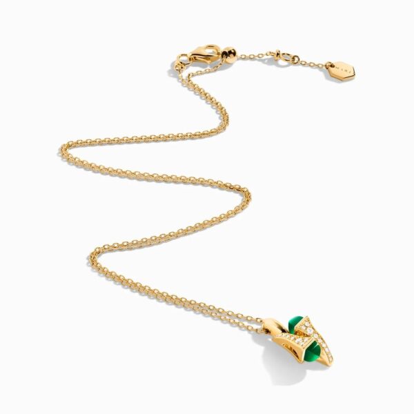 18K YELLOW GOLD GREEN AGATE AND DIAMOND NECKLACE