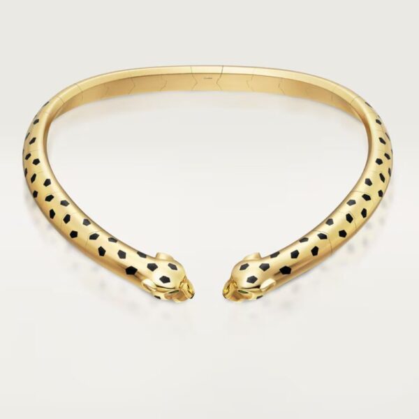 18K YELLOW GOLD LACQUER, ONYX AND GARNETNECKLACE