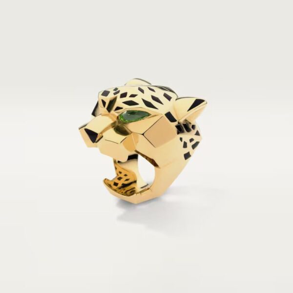 18K YELLOW GOLD LACQUER, ONYX AND PERIDOTS RING
