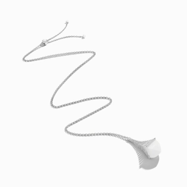 18K WHITE GOLD WHITE AGATE AND DIAMOND REV NECKLACE