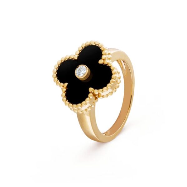 18K YELLOW GOLD ONYX AND DIAMOND RING