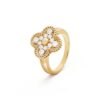 18K YELLOW GOLD DIAMOND RING