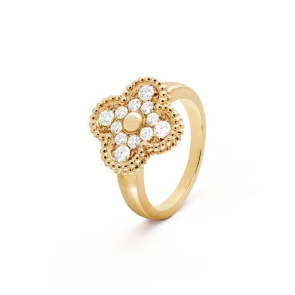 18K YELLOW GOLD DIAMOND RING