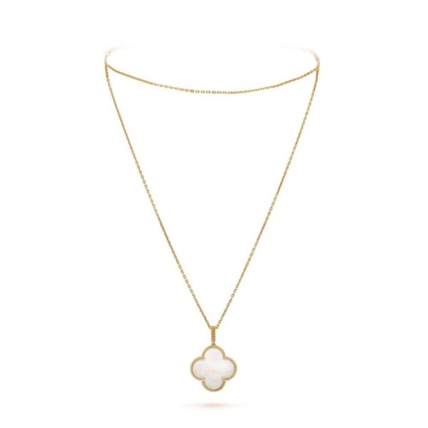 18K YELLOW GOLD MOTHER OF PEARL NECKLACE
