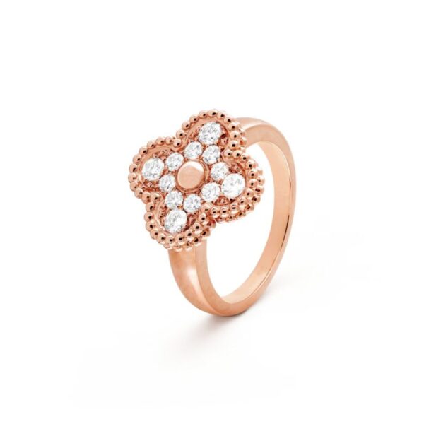 18K ROSE GOLD DIAMOND RING