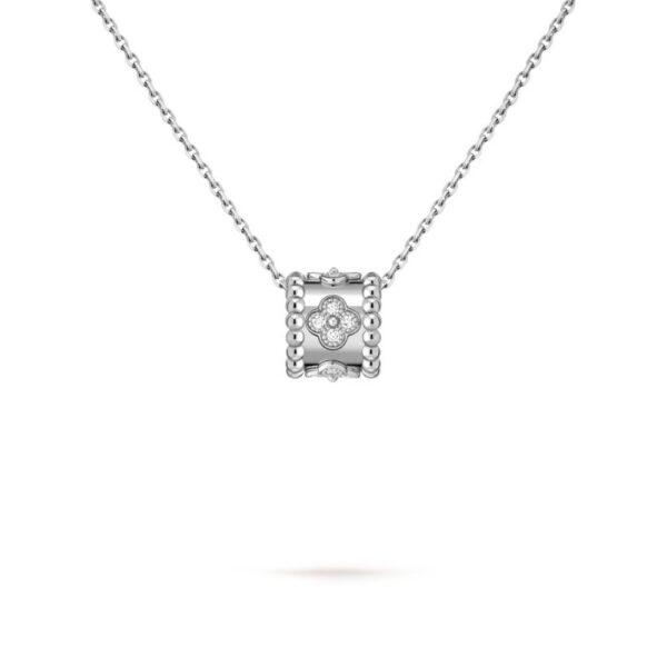 18K WHITE GOLD CLOVERS DIAMOND NECKLACE