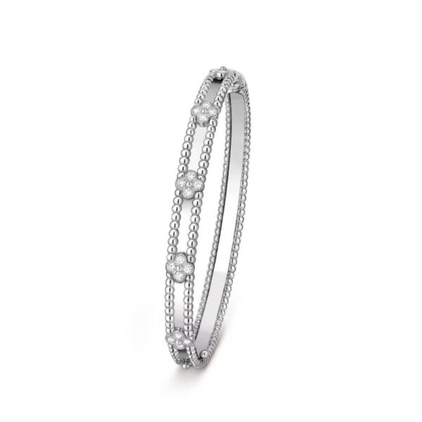 18K WHITE GOLD CLOVER THIN DIAMOND BRACELET