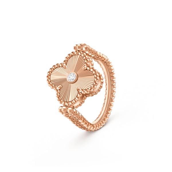 18K ROSE GOLD CARNELIAN AND DIAMOND REVERSIBLE RING